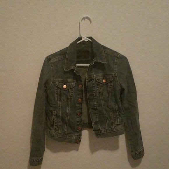 Jean Jacket - Picture 1 of 4